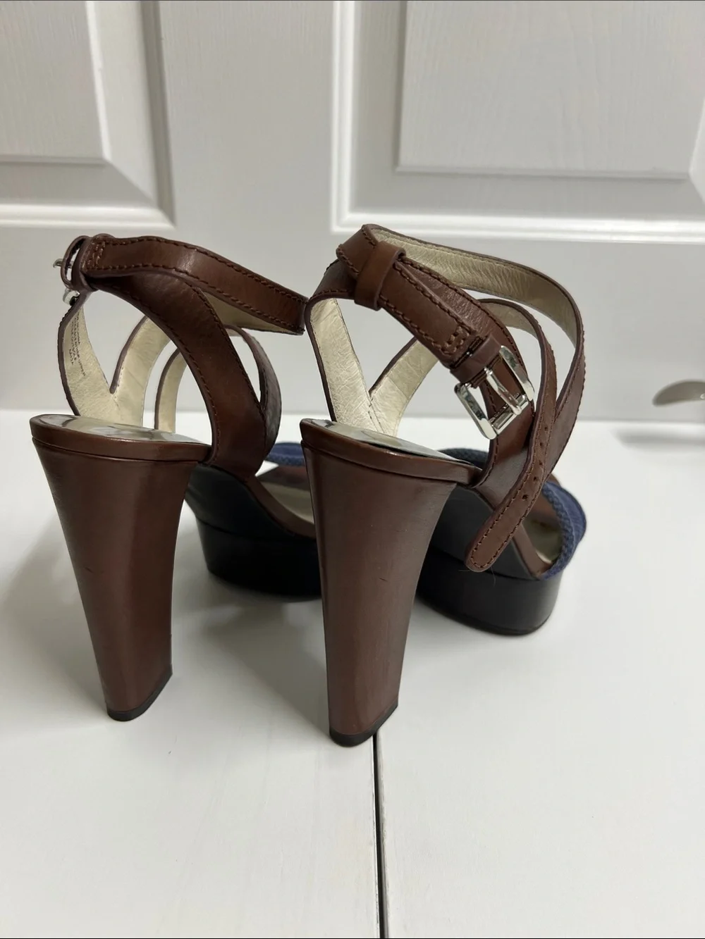 Michael Kors women’s Platforms Chunky Heels 5” new no box - Picture 3 of 8
